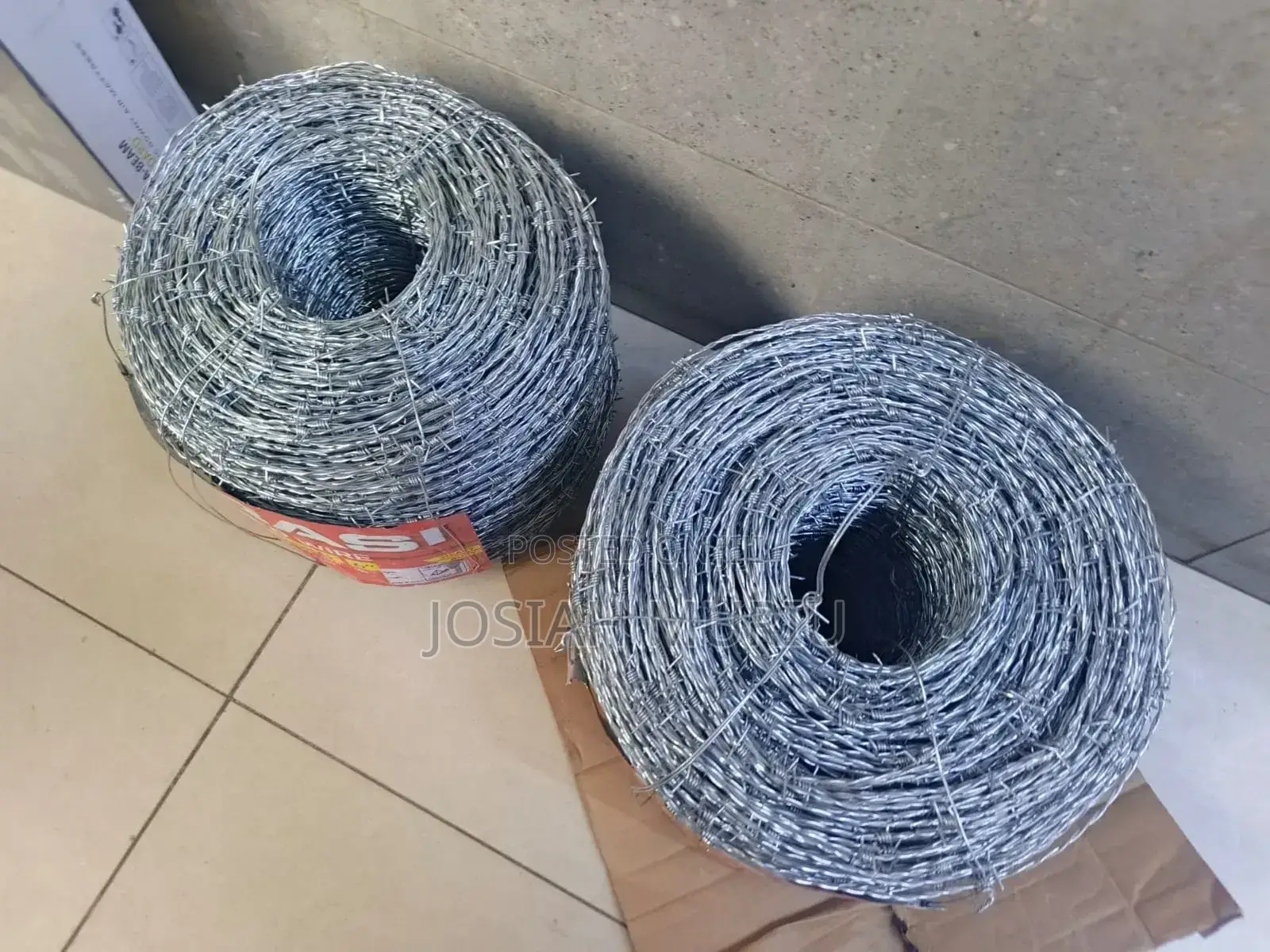 Galvanized Barbed Wire, 610 Meters