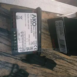 Digital Temperature Controller Panel