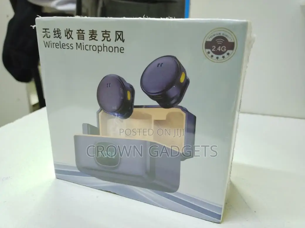 Q8 Portable Wireless Lavalier Mic For Vlogging Interviews
