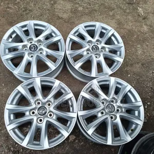 Mazda Axiela 16 Inch Wheels