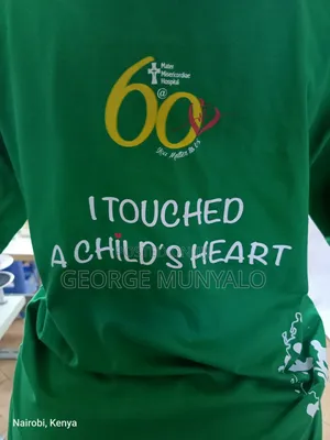 Custom T-shirt Screen Printing