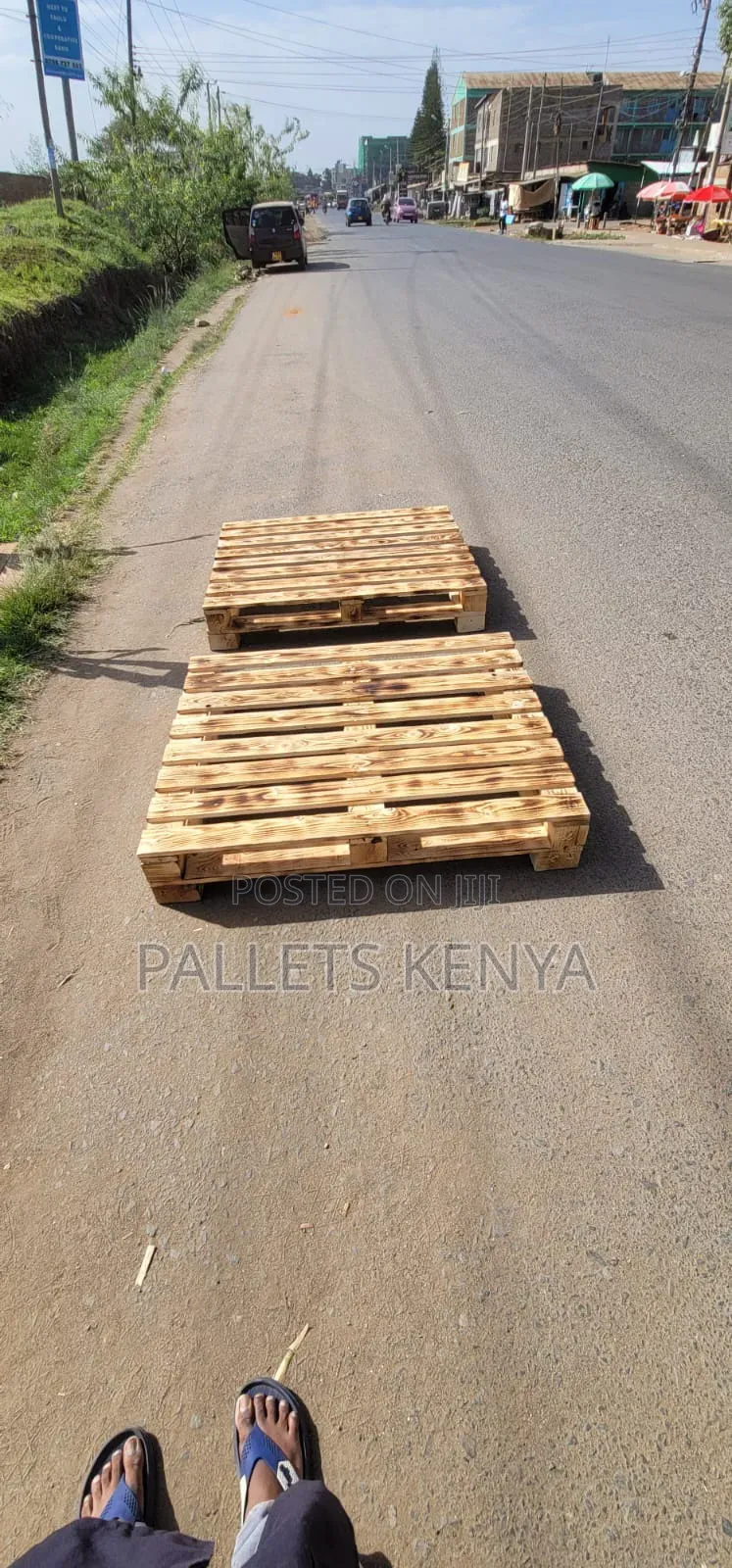 Rustic 4ft×6ft Pallet Bed-for Natural Wood Lovers.04