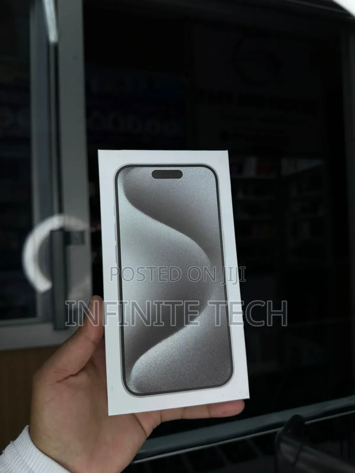 New Apple iPhone 15 Pro Max 256 GB Black