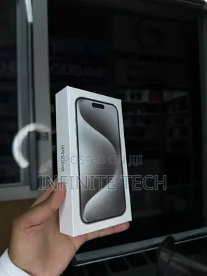 New Apple iPhone 15 Pro Max 256 GB Black