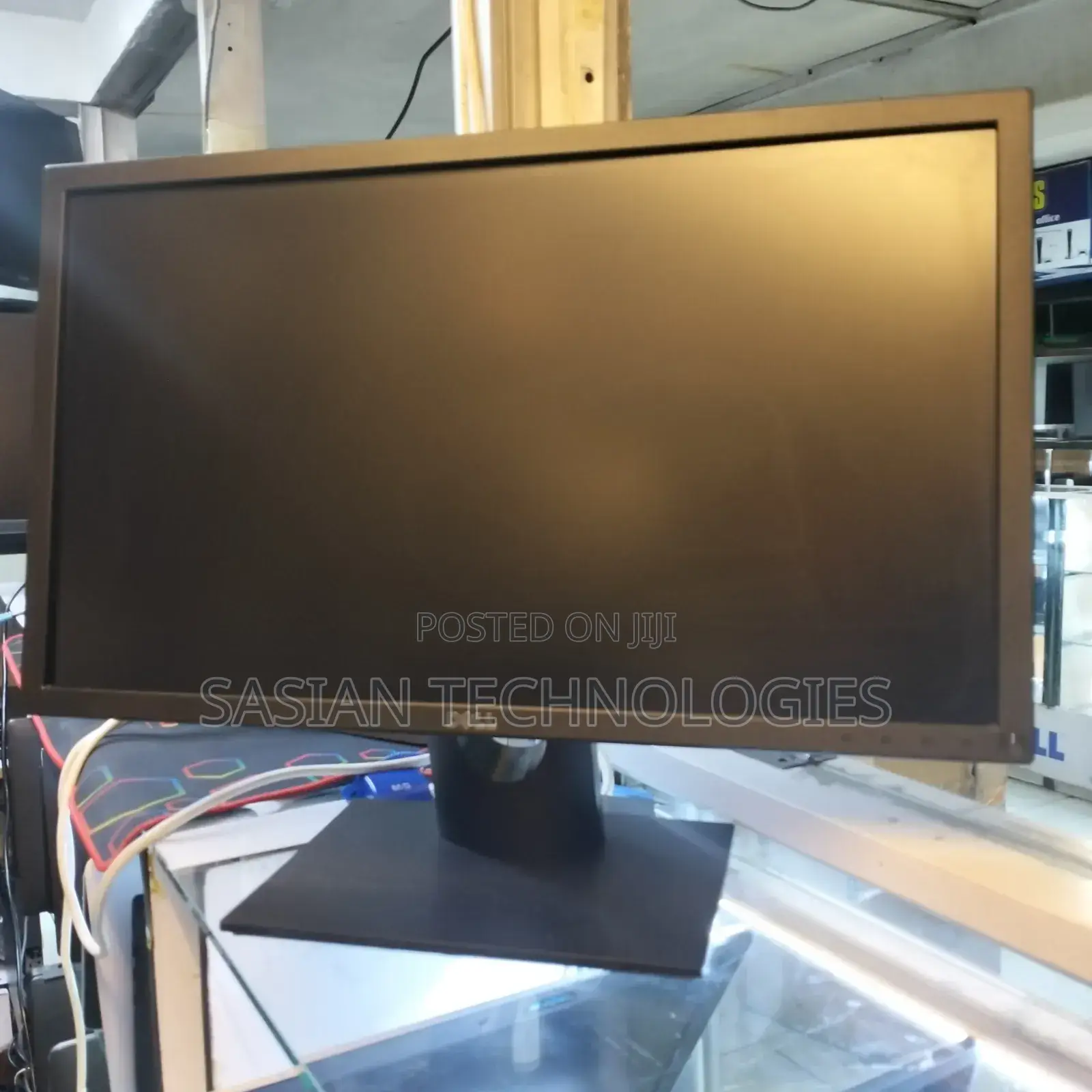 Dell E2318h