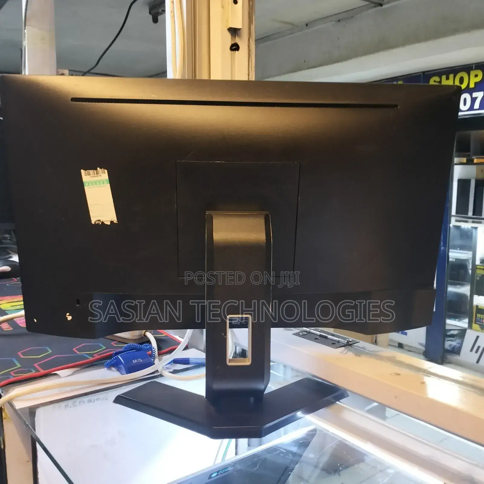 Dell P2018h Wide TFT With Hdmi,Vga and Display Cable