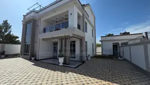 4bdrm House in Kimbo for sale