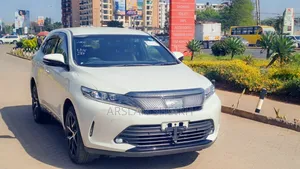 Toyota Harrier 2020 White