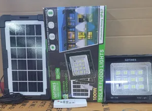 Solar Flood Light 
200 Watts