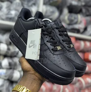 Nike Airforce 1 Sneakers