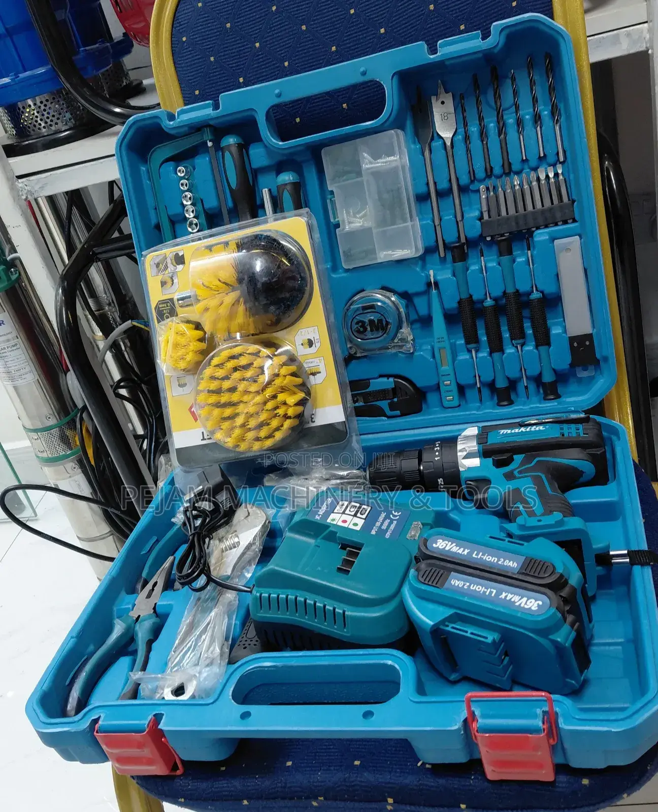 Makita Cordless Drill Set Combo Offer With 3 Drill Brushes