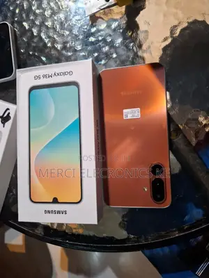 New Samsung Galaxy M36 5G 128 GB Orange