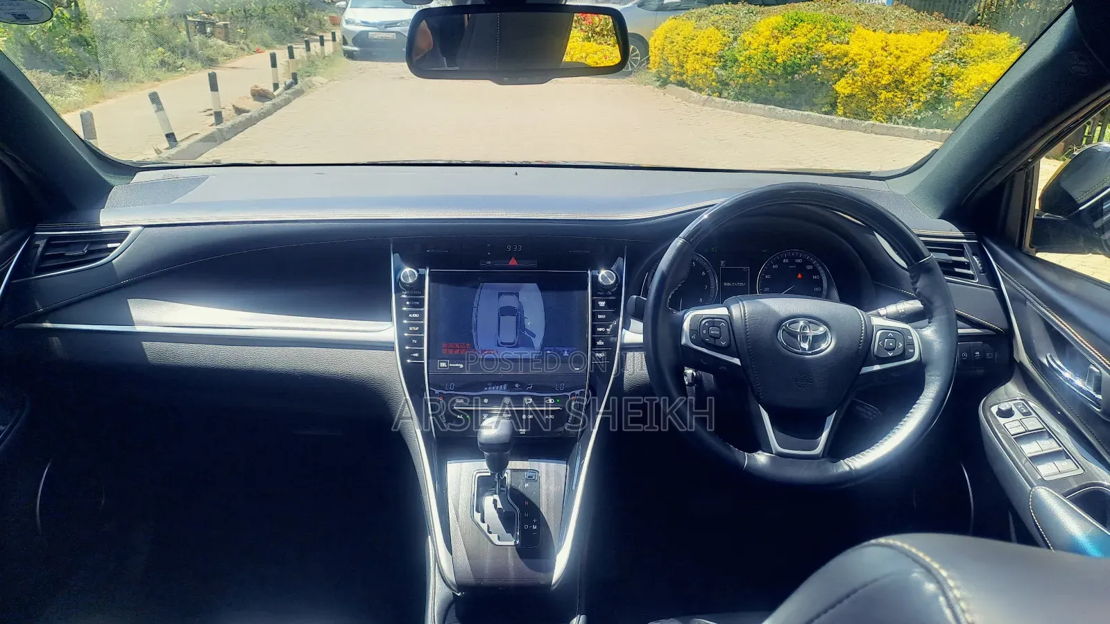 Toyota Harrier 2018 Black