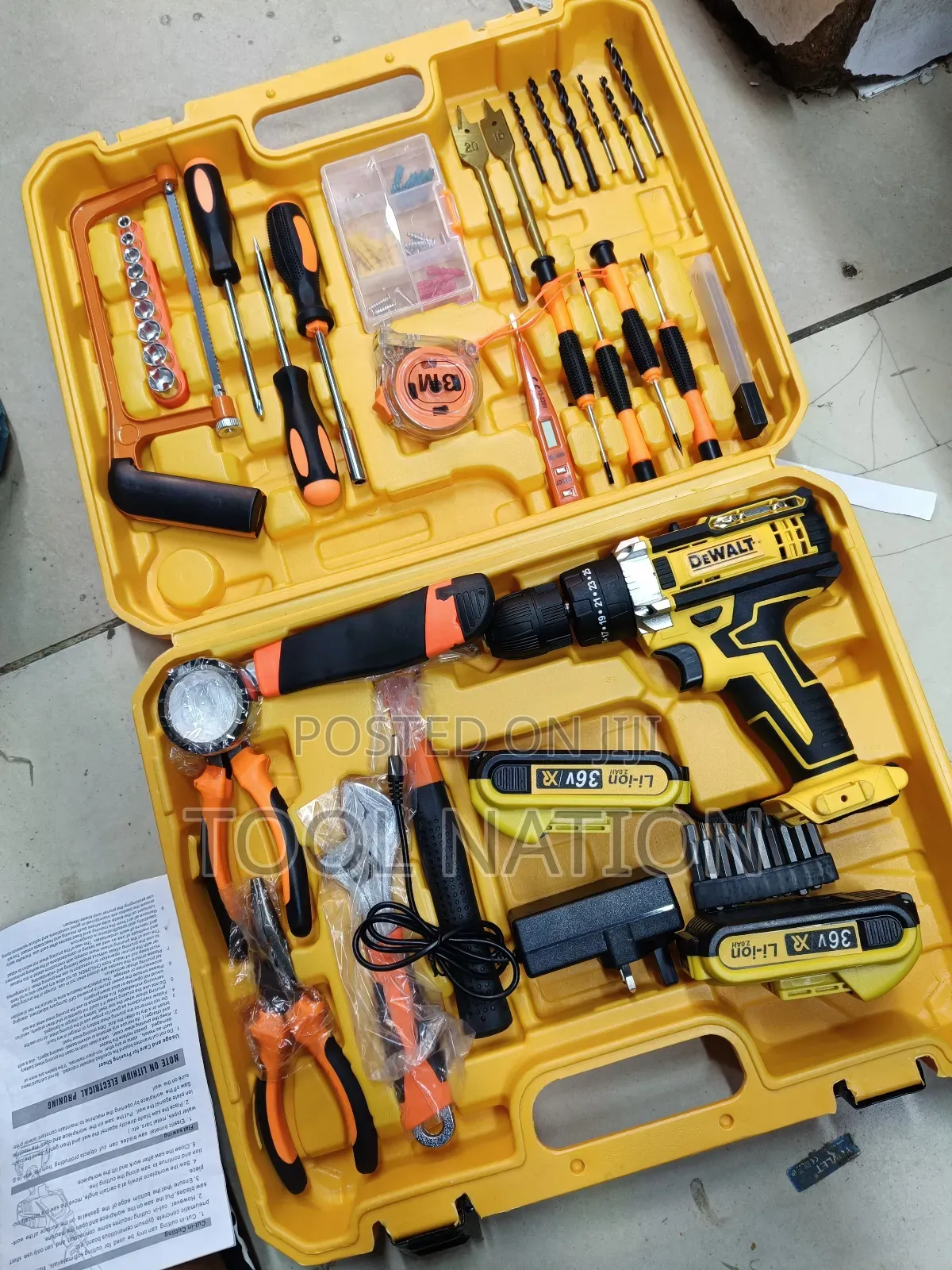 Cordless Drill Set /Dewalt Cordless Drill
