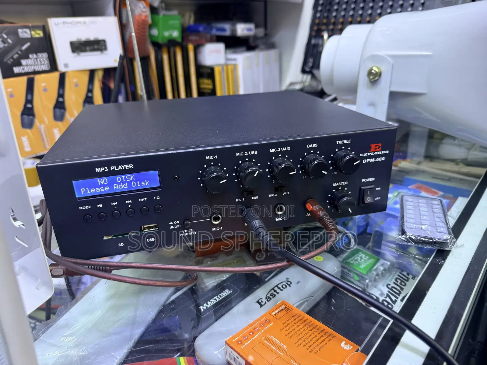 Explorer DPM-580 Amplifier