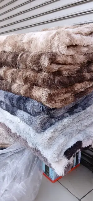 Fluffy 5x8 Carpet for Modern Home Comfort