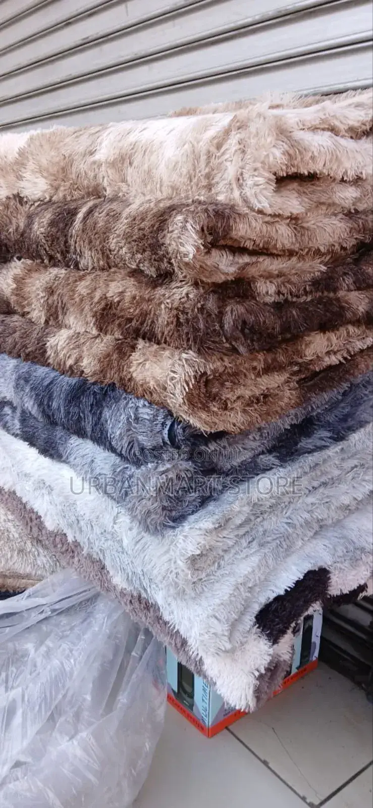 Fluffy 5x8 Carpet for Modern Home Comfort