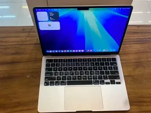 Laptop Apple MacBook Air 2022 M2 8GB Apple M2 SSD 512GB