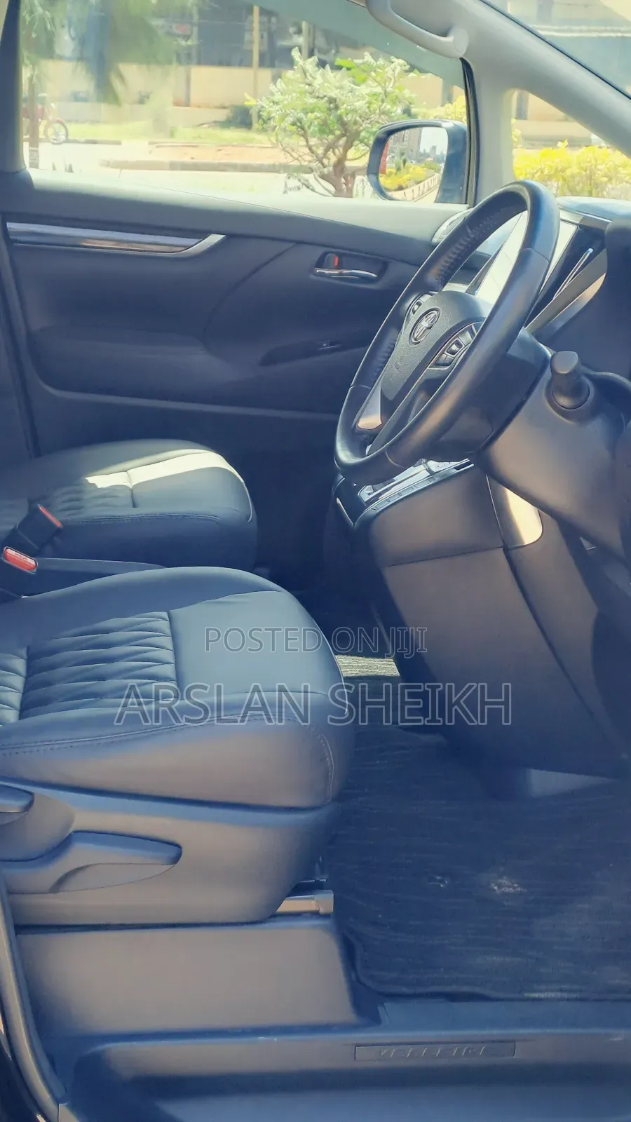 Toyota Vellfire 2018 Black