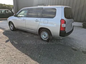 Toyota Probox 1.5 F 2WD 2020 Silver