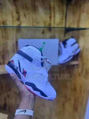 Air Jordan 8 Alternate