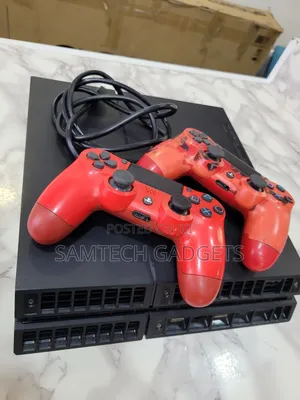 Ps4 Chipped With 8 Games