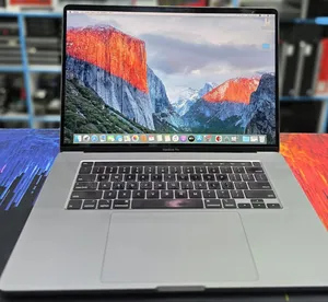 Laptop Apple MacBook Pro 32GB Intel Core I9 SSD 1T