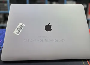 Laptop Apple MacBook Pro 32GB Intel Core I9 SSD 1T