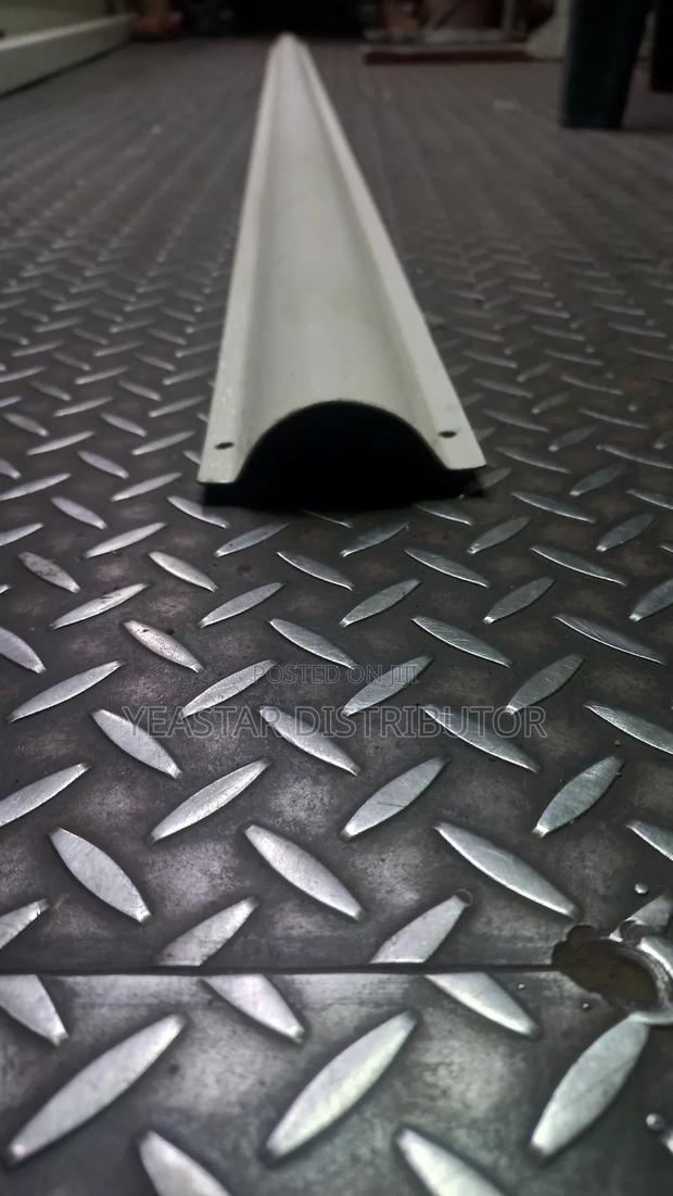 Powder Coated Floor Trunking 8ft - thumbnail 2