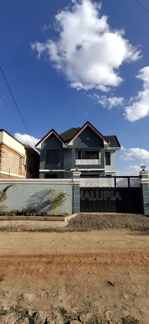4bdrm House in Membly Estate for rent