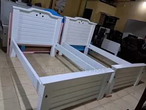 Elgon Teak Whitish Beds 3*6 Beds