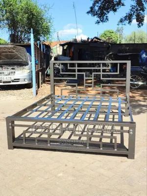 4 by 6 Mettalic Bed for Sell