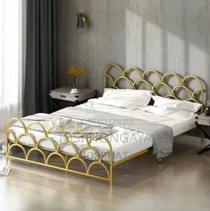 5 by 6 Mettalic Bed for Sell