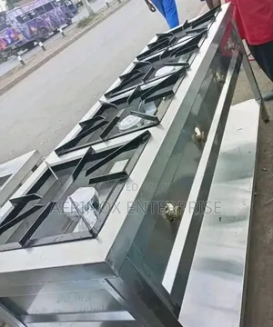 Stainless Steel Commercial 4 Burner Cooker, Gas Powered on Sale
