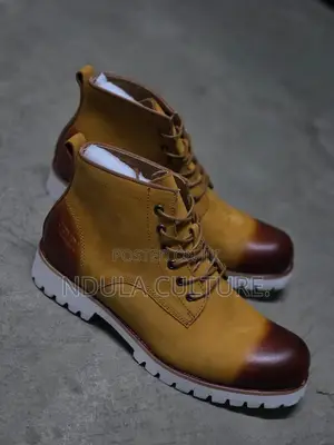 Fendi Official Boots