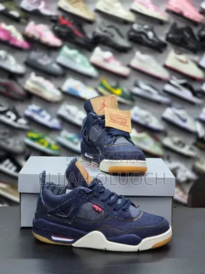 Levi's X Air Jordan 4 Retro 'Denim' Sneaker,