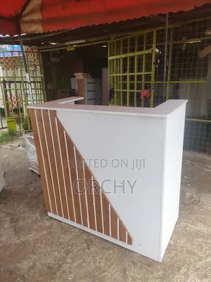 Counter/ Reception Desk