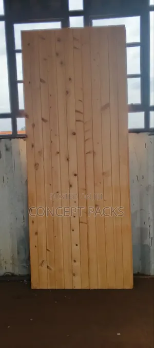 Wooden Storng Cypress Button Door