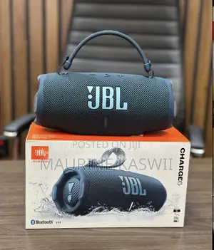 JBL Charge 6 Portable Speakee