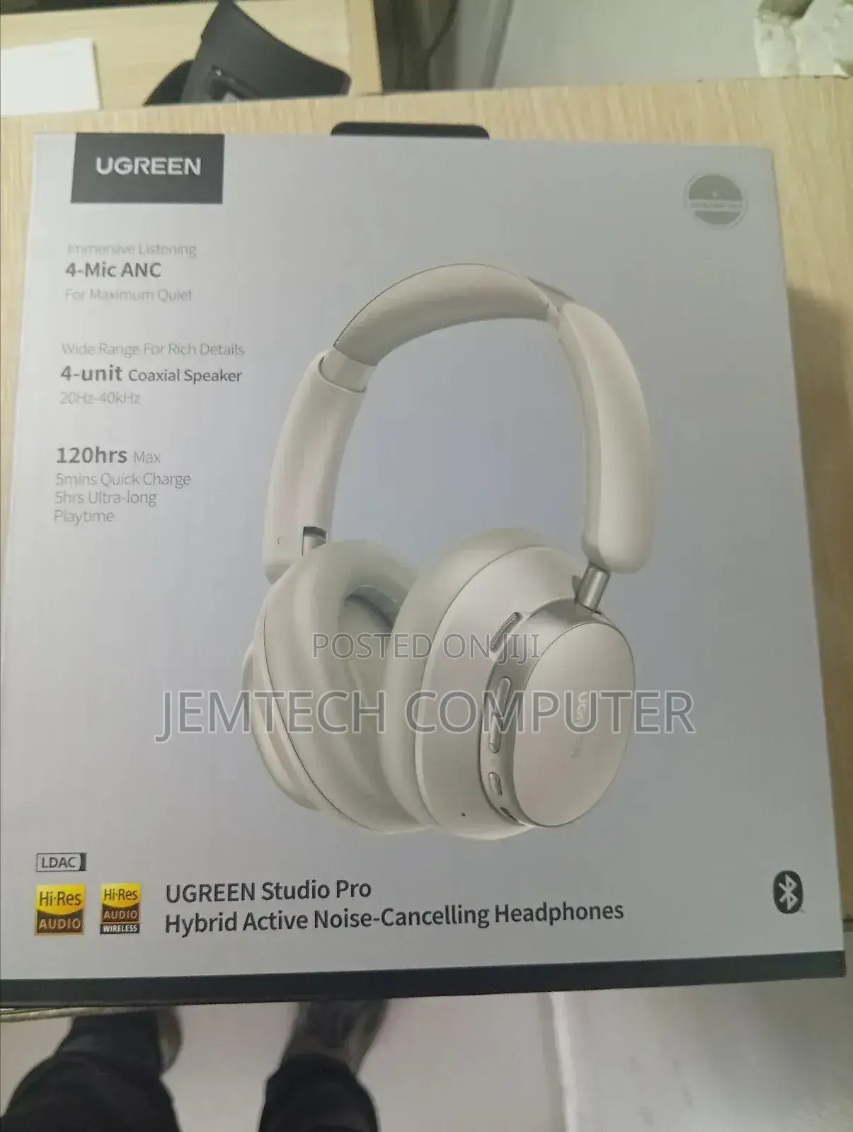 Ugreen Studio Pro Hybrid Active Noise-Cancelling Headphones White