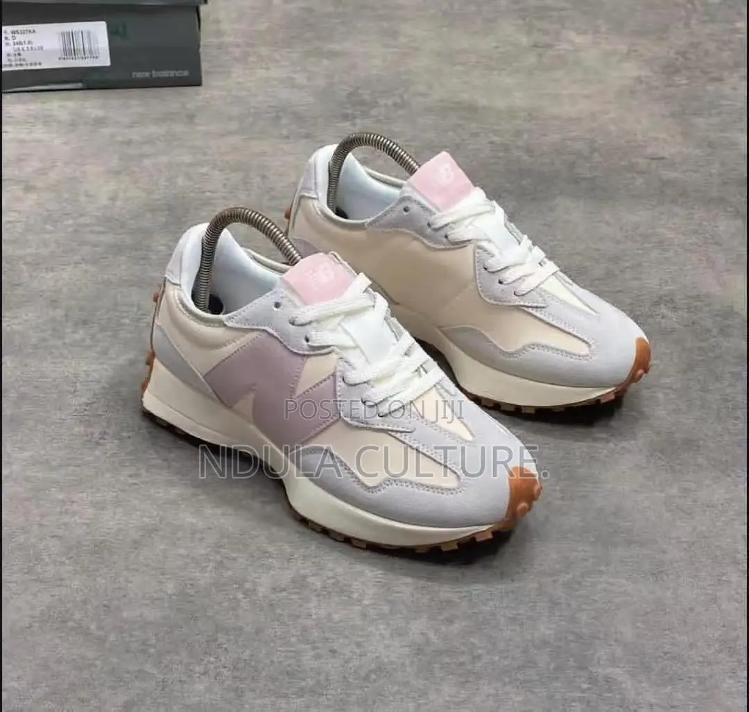 New Balance 327 Resilience