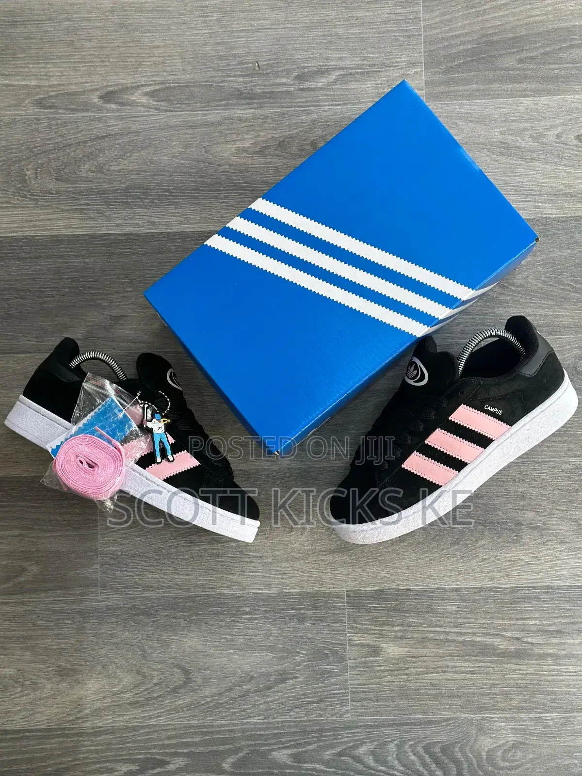 Adidas Campus
