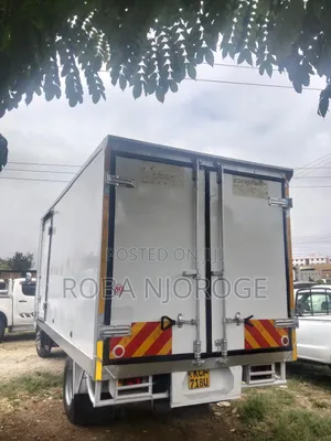 Mitsubishi Canter Very Clean