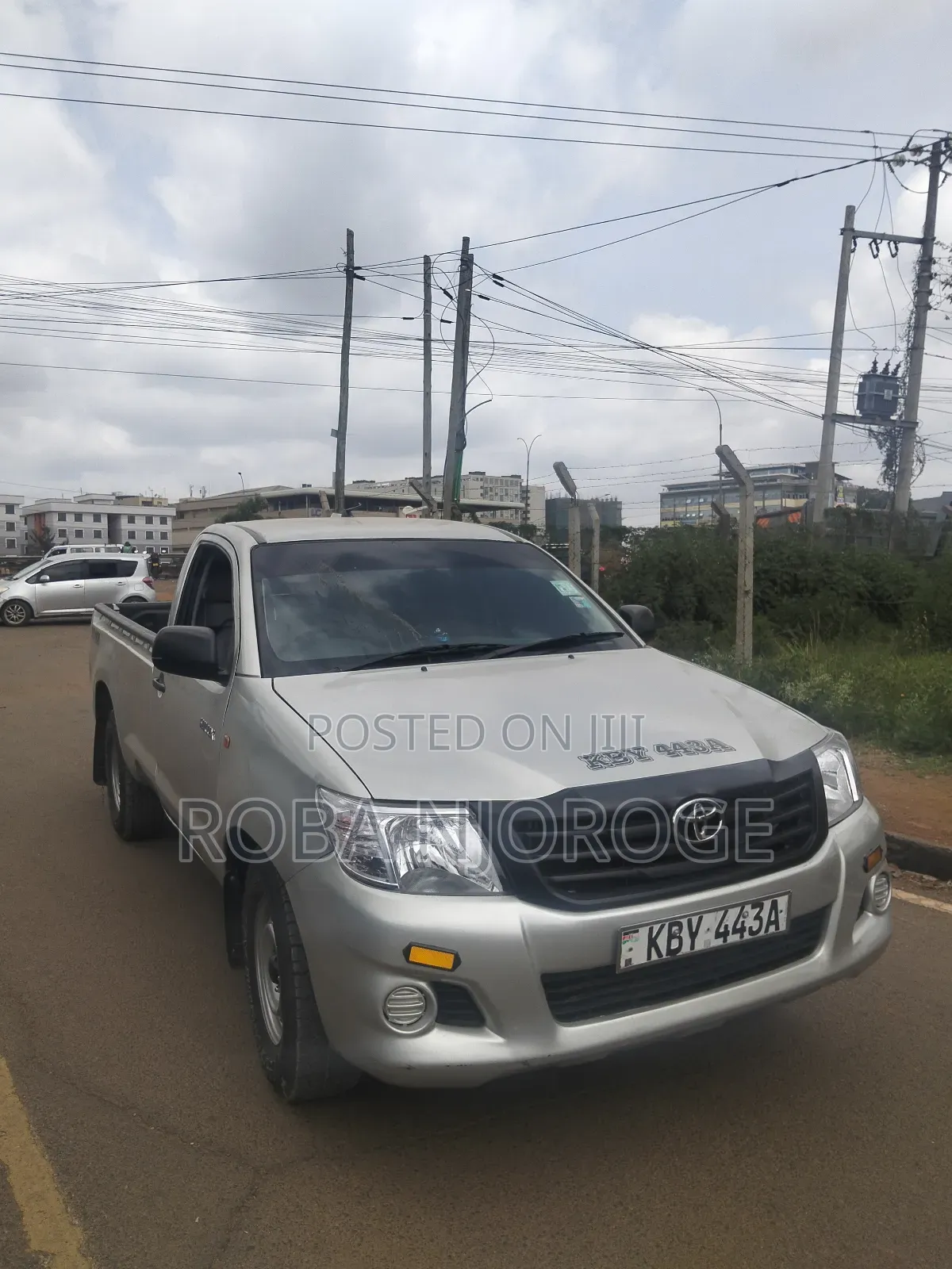 Toyota Hilux SR5 2013 Silver