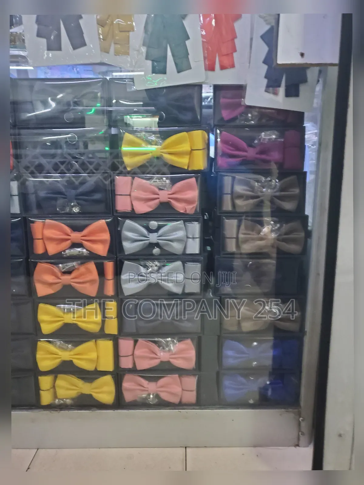 Quality Unisex Adult Plain Checked Bow Ties Available