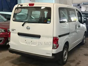 Nissan NV200 2019 White