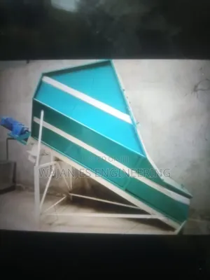 Feed Mixer