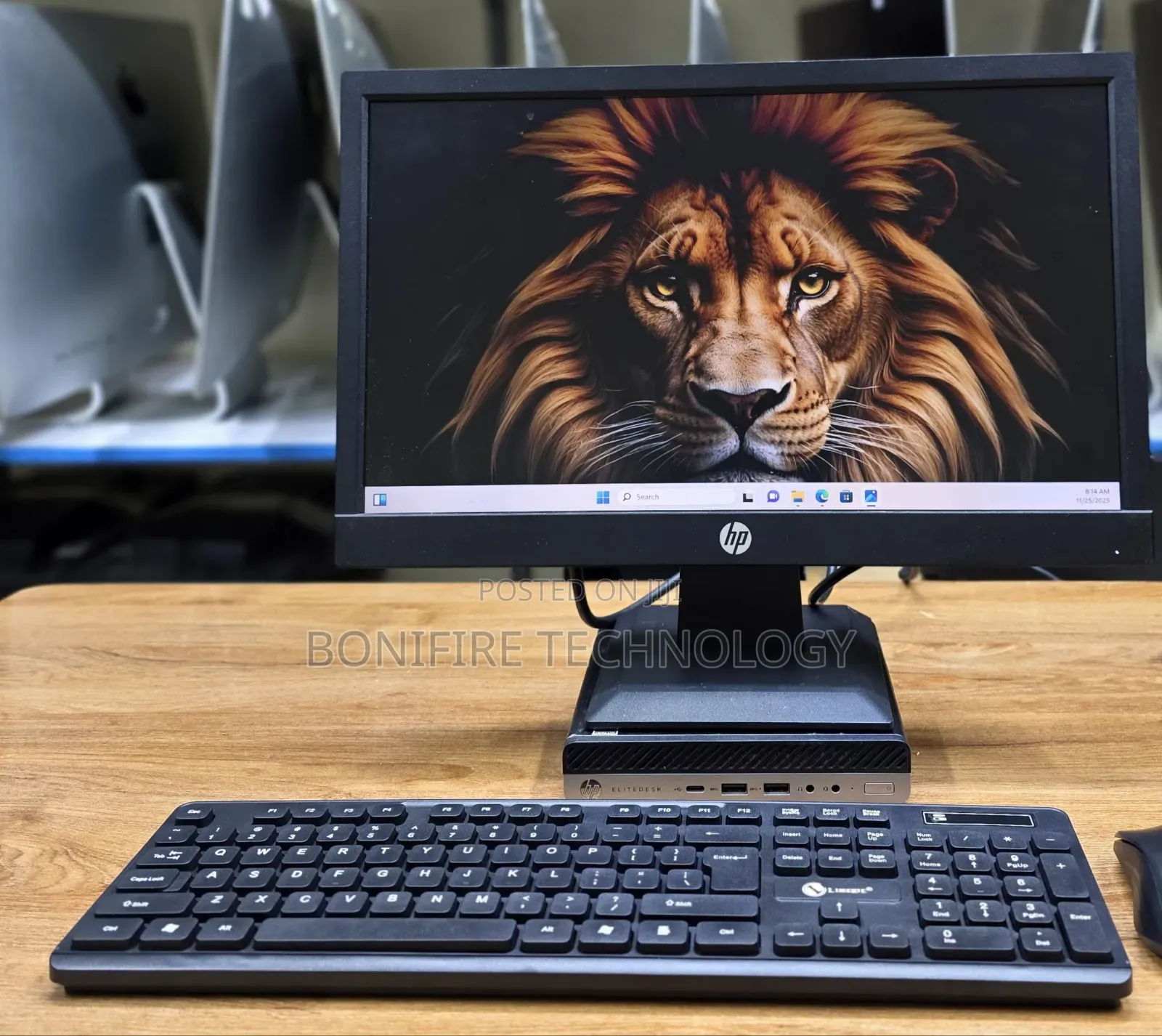Desktop Computer HP EliteDesk 705 8GB AMD Ryzen SSD 256GB