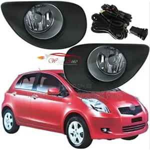Toyota Vitz 2005/2006 Fog Lights With Covers Set