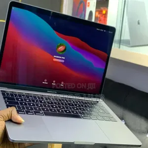 Laptop Apple MacBook Pro 2019 16GB Apple M1 Pro SSD 1T